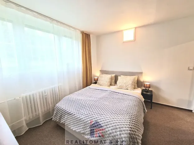 Prodej bytu 4+kk, Praha - Chodov, Novomeského, 69 m2