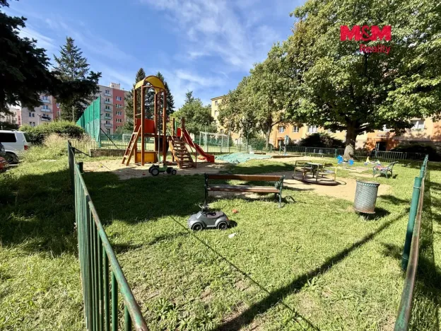 Pronájem bytu 2+1, Praha - Radotín, Sídliště, 53 m2
