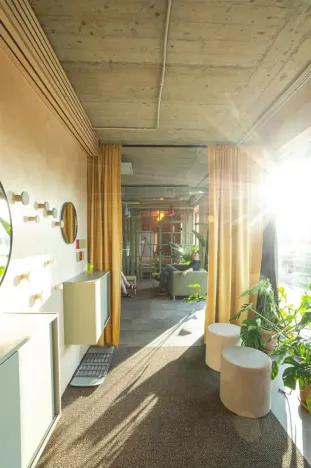 Pronájem pokoje, Praha - Vysočany, Poděbradská, 141 m2