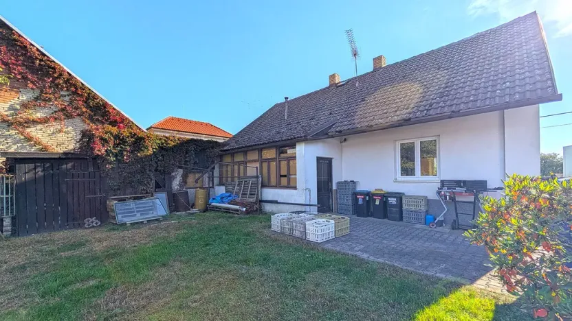 Prodej rodinného domu, Dobřenice, 216 m2