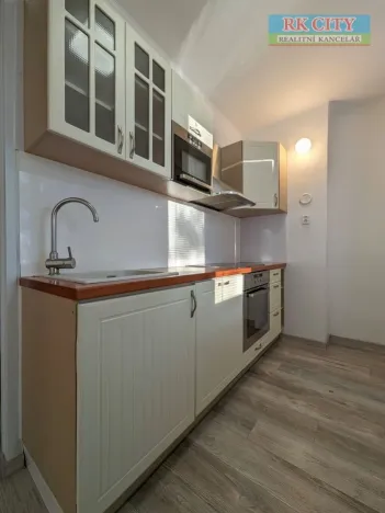 Pronájem bytu 2+1, Bruntál, Jesenická, 55 m2