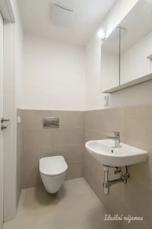 Pronájem bytu 4+kk, Praha - Ďáblice, U spojů, 107 m2