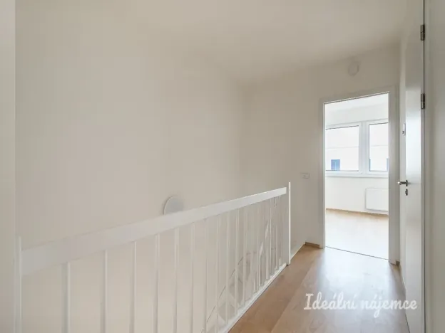 Pronájem bytu 4+kk, Praha - Ďáblice, U spojů, 107 m2