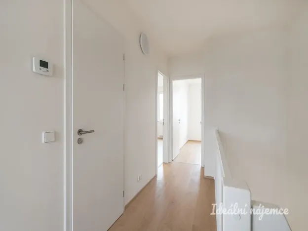 Pronájem bytu 4+kk, Praha - Ďáblice, U spojů, 107 m2