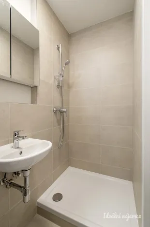 Pronájem bytu 4+kk, Praha - Ďáblice, U spojů, 107 m2