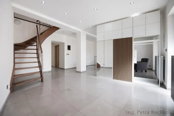 Prodej bytu 5+kk, Brno - Slatina, Tilhonova, 154 m2