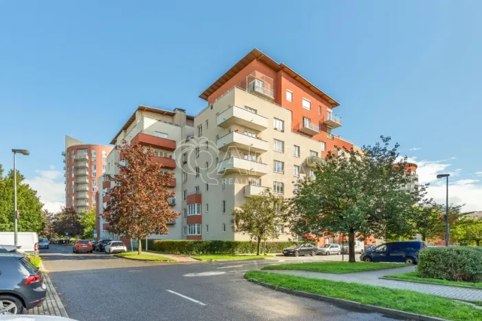 Pronájem bytu 2+kk, Praha - Záběhlice, Velenovského, 53 m2