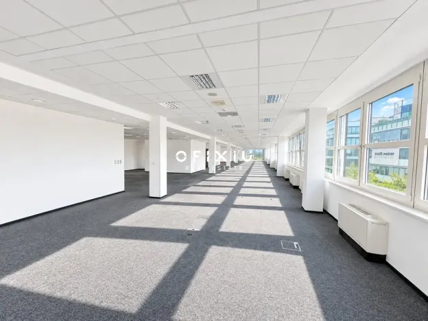 Pronájem kanceláře, Praha - Smíchov, Karla Engliše, 4000 m2