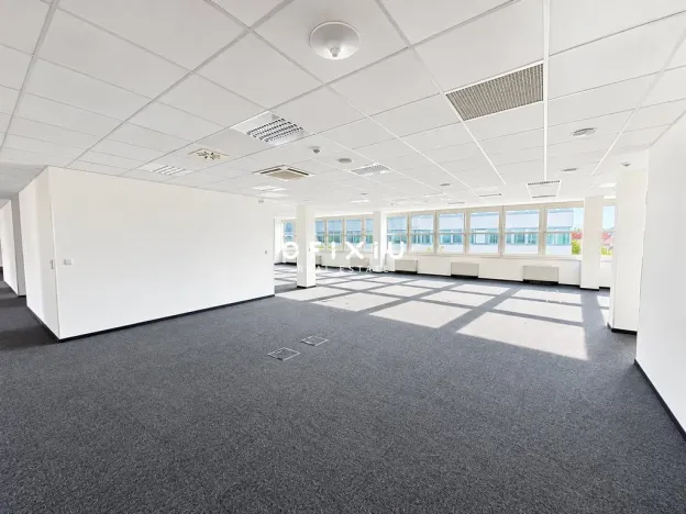 Pronájem kanceláře, Praha - Smíchov, Karla Engliše, 4000 m2