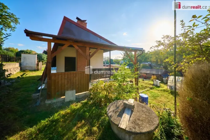 Prodej chaty, Karlovy Vary - Stará Role, V Polích, 27 m2