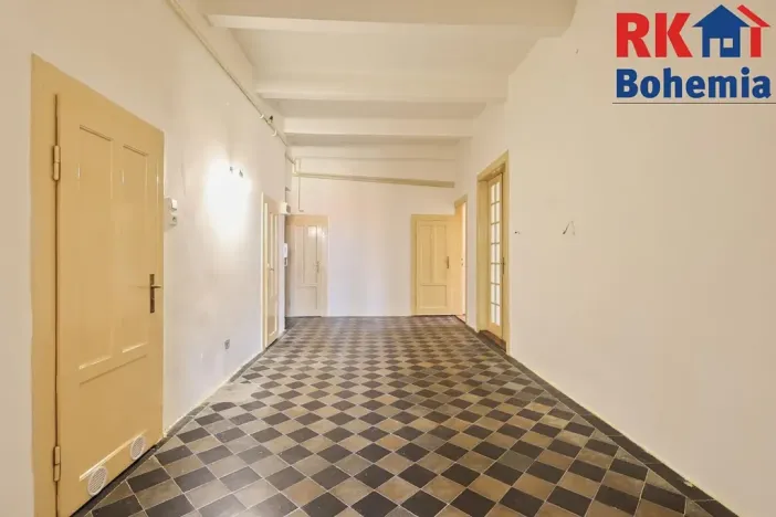 Prodej bytu 3+1, Praha - Bubeneč, Čechova, 125 m2