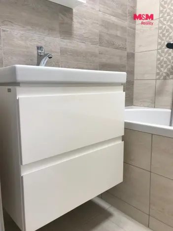 Prodej bytu 2+1, Uničov, Bratří Čapků, 51 m2