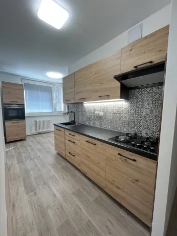 Pronájem bytu 3+1, Slušovice, Padělky, 72 m2
