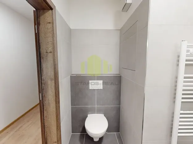 Pronájem bytu 1+kk, Olomouc, Janského, 34 m2