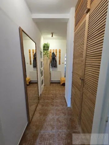Prodej bytu 2+1, Karlovy Vary, Svahová, 61 m2