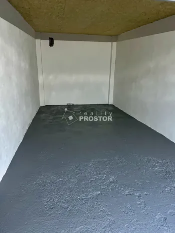 Pronájem garáže, Louny, Čs. armády, 18 m2