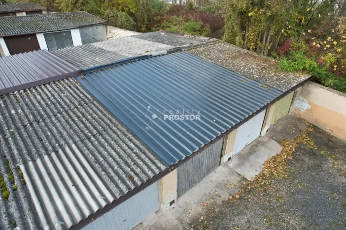 Pronájem garáže, Louny, Čs. armády, 18 m2