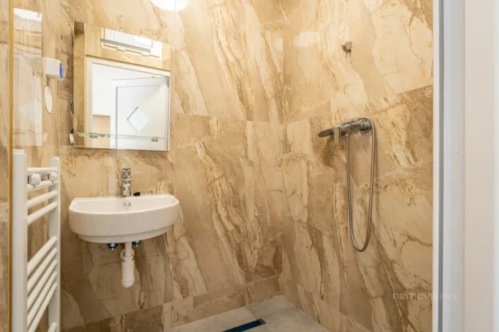 Pronájem obchodního prostoru, Brno - Husovice, Dukelská třída, 50 m2