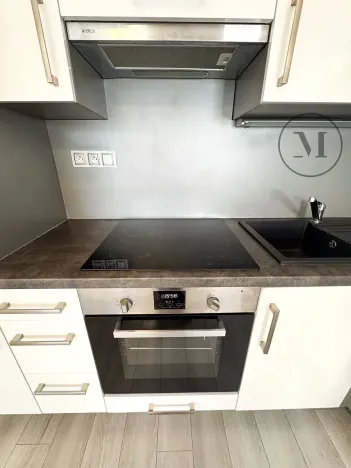 Pronájem bytu 2+kk, České Budějovice, Klaricova, 48 m2