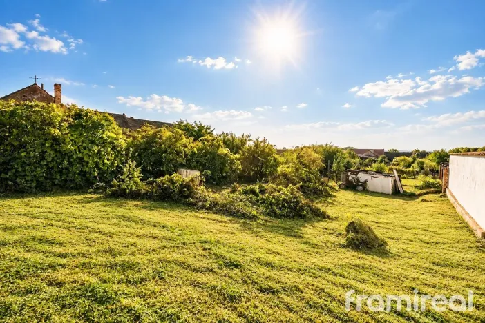 Prodej pozemku pro bydlení, Dyjákovice, 1033 m2