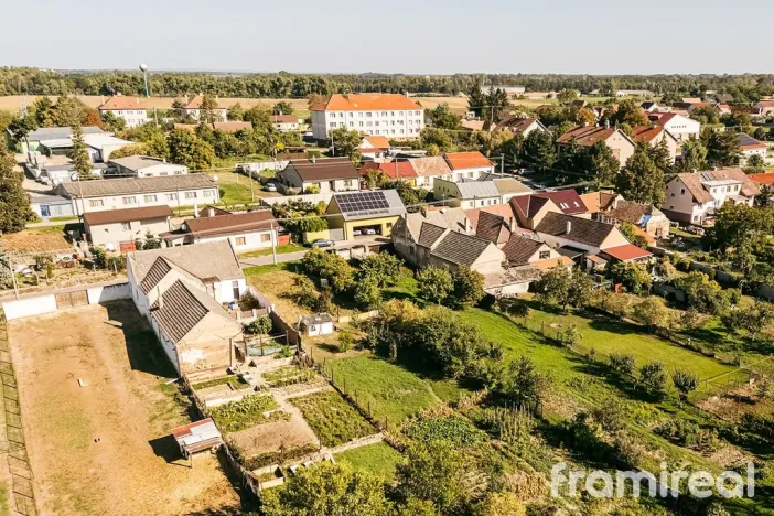 Prodej pozemku pro bydlení, Dyjákovice, 1033 m2