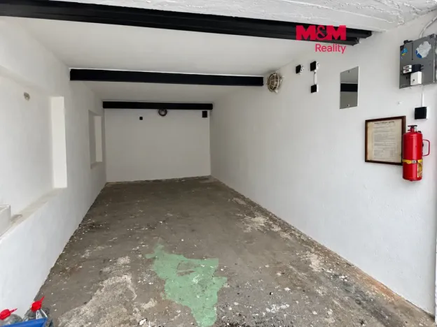 Prodej garáže, Chomutov, Bezručova, 19 m2