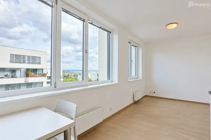 Pronájem bytu 1+kk, Brno, Markůvky, 25 m2