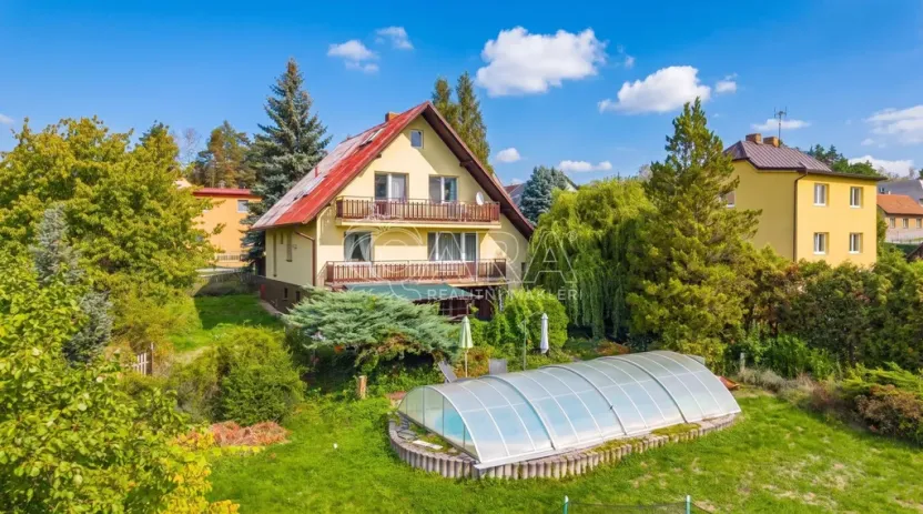 Prodej rodinného domu, Bukovany, 279 m2