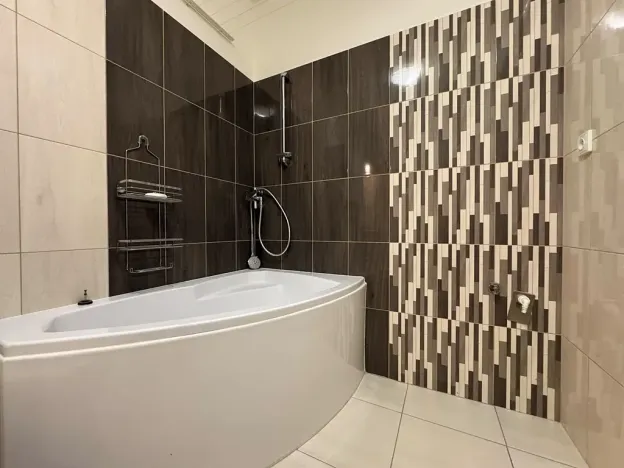 Pronájem bytu 1+kk, Pardubice, Chrudimská, 35 m2