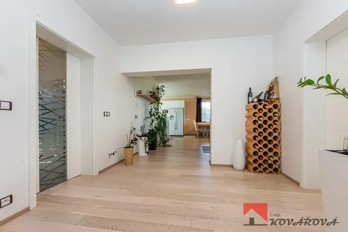 Prodej rodinného domu, Újezd, 346 m2