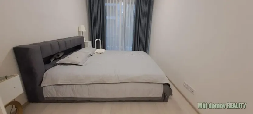 Pronájem bytu 2+kk, Praha - Žižkov, Šrámkové, 119 m2