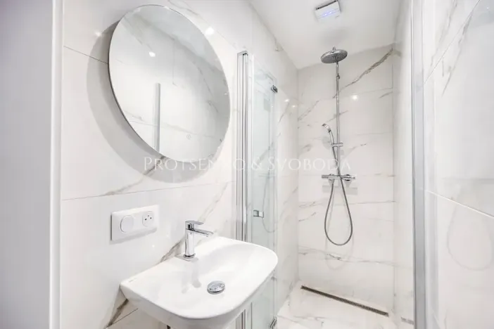 Prodej bytu 3+1, Praha - Nové Město, Spálená, 100 m2
