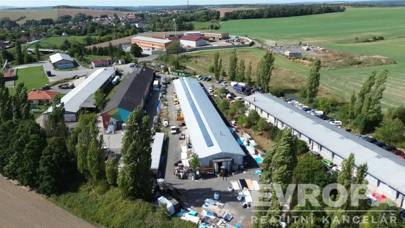 Prodej výrobních prostor, Chotíkov, 1200 m2