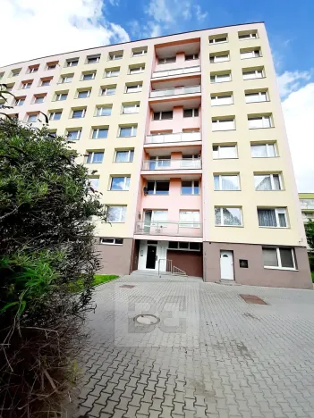 Pronájem bytu 1+kk, Kladno, Vodárenská, 26 m2