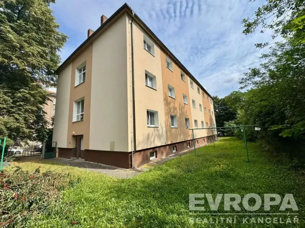 Pronájem bytu 1+1, Plzeň - Jižní Předměstí, Raisova, 30 m2