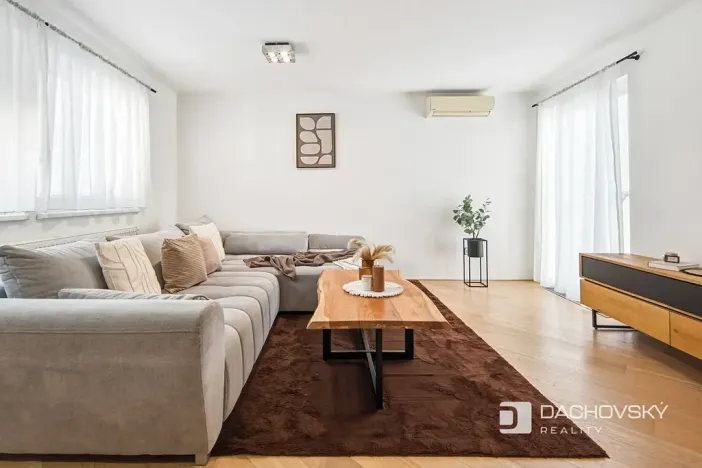 Prodej bytu 3+kk, Chrudim, Resselovo náměstí, 90 m2