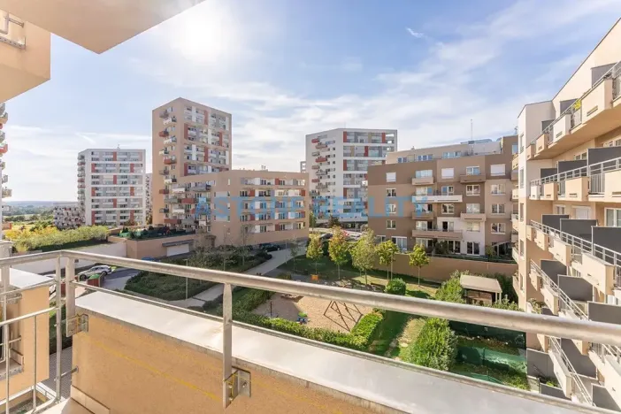 Prodej bytu 1+kk, Praha - Horní Měcholupy, Mantovská, 36 m2