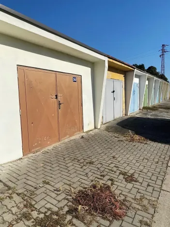 Prodej garáže, Uherské Hradiště, Průmyslová, 20 m2