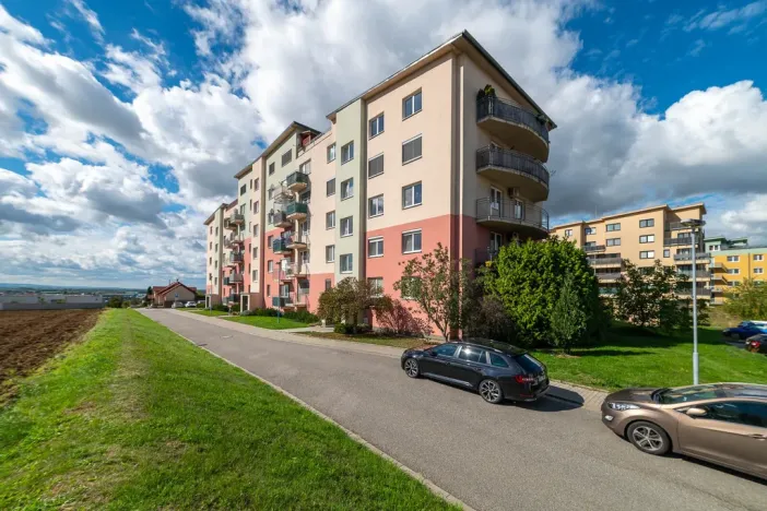 Prodej bytu 4+1, Uherské Hradiště - Sady, Trnková, 115 m2
