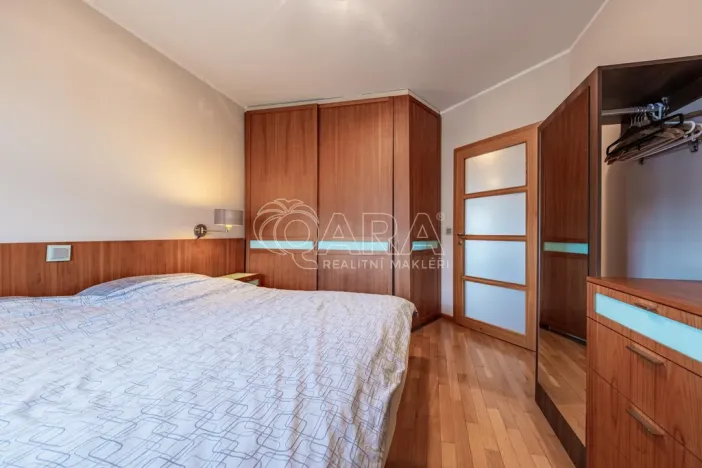 Pronájem bytu 4+1, Praha - Strašnice, Radošovická, 117 m2