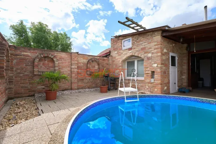Prodej bytu 3+kk, Zaječí, Hlavní, 74 m2
