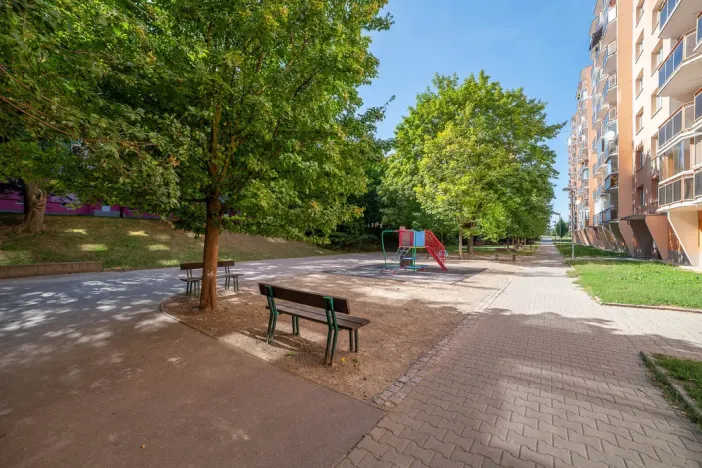 Prodej bytu 3+1, Vyškov, Sídliště Osvobození, 71 m2