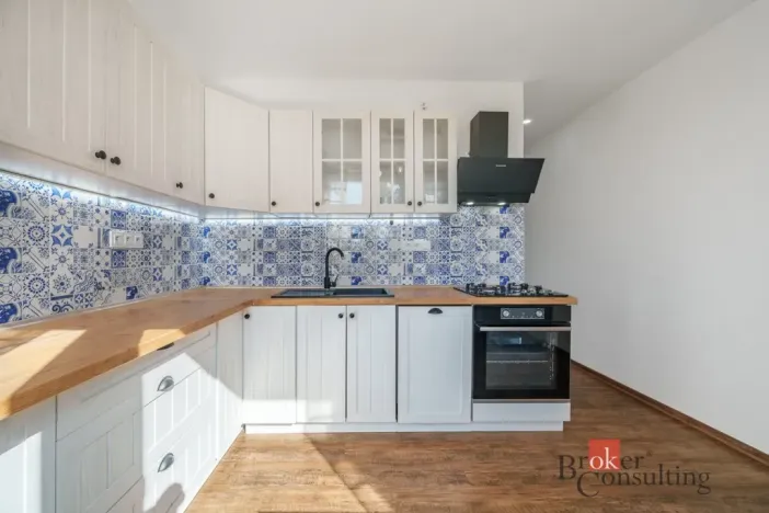 Pronájem bytu 2+kk, Sokolov, Spartakiádní, 60 m2