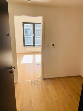Pronájem bytu 2+kk, Praha - Karlín, Sokolova, 59 m2
