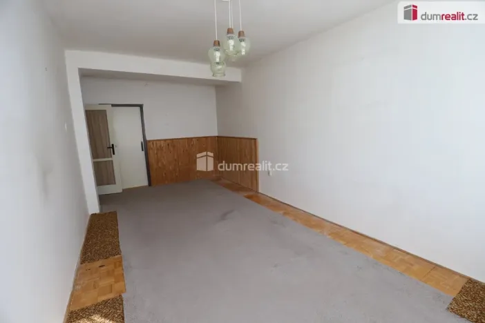 Prodej bytu 2+1, Mariánské Lázně - Úšovice, Skalníkova, 61 m2