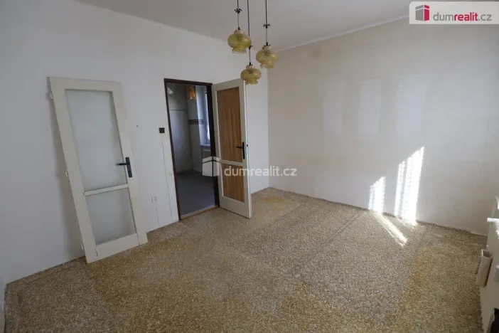 Prodej bytu 2+1, Mariánské Lázně - Úšovice, Skalníkova, 61 m2