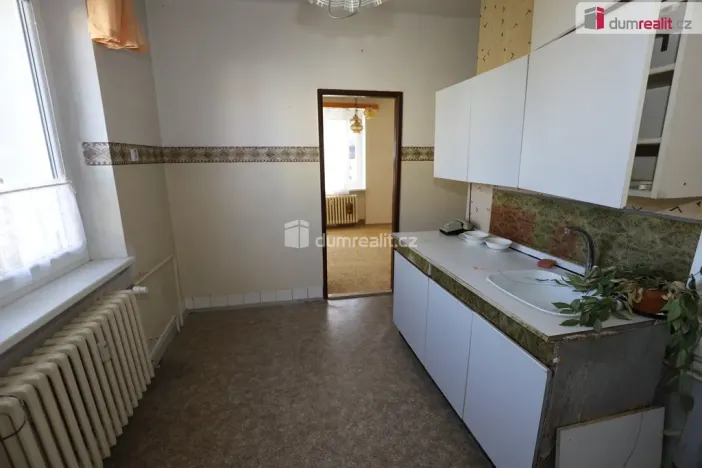 Prodej bytu 2+1, Mariánské Lázně - Úšovice, Skalníkova, 61 m2