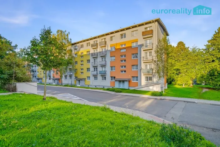 Prodej bytu 2+1, Milovice, Braniborská, 42 m2