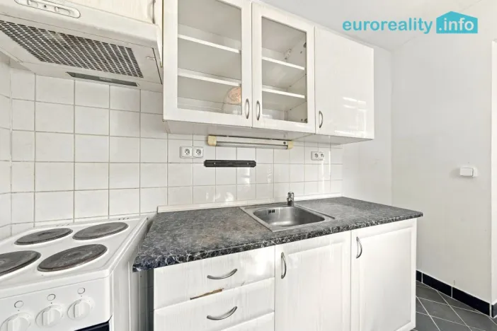 Prodej bytu 2+1, Milovice, Braniborská, 42 m2