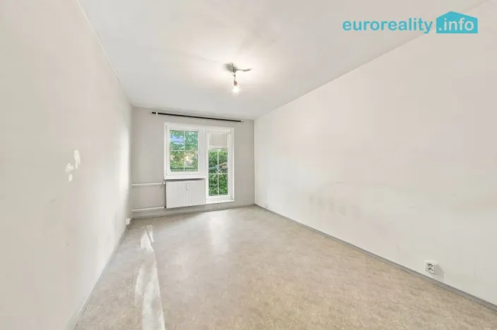 Prodej bytu 2+1, Milovice, Braniborská, 42 m2